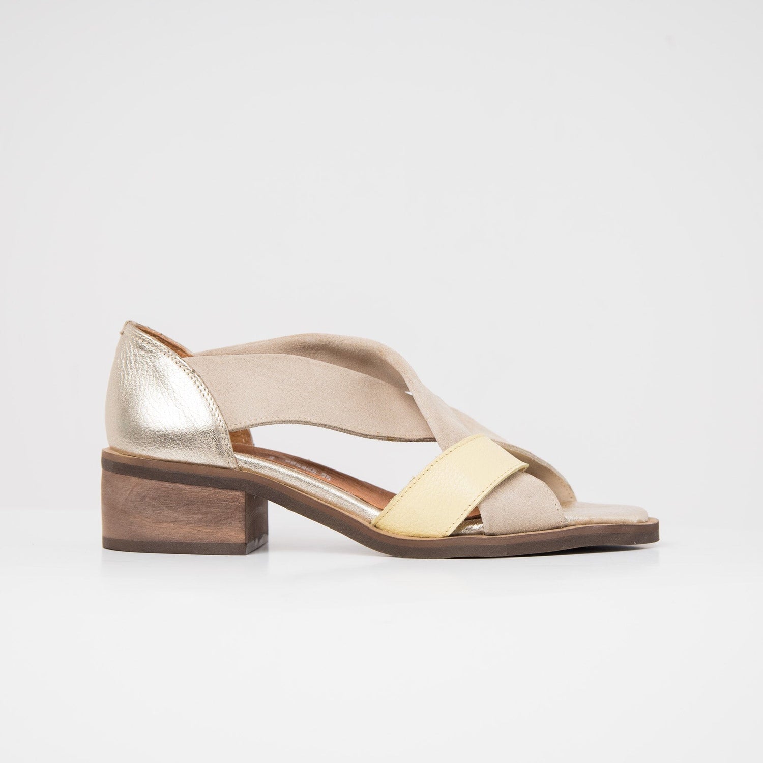 Sandalia Mujer / Tortolita Amarillo Niquel SANDALIAS Giani Dafirenze 