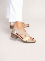 Sandalia Mujer / Tortolita Amarillo Niquel SANDALIAS Giani Dafirenze 