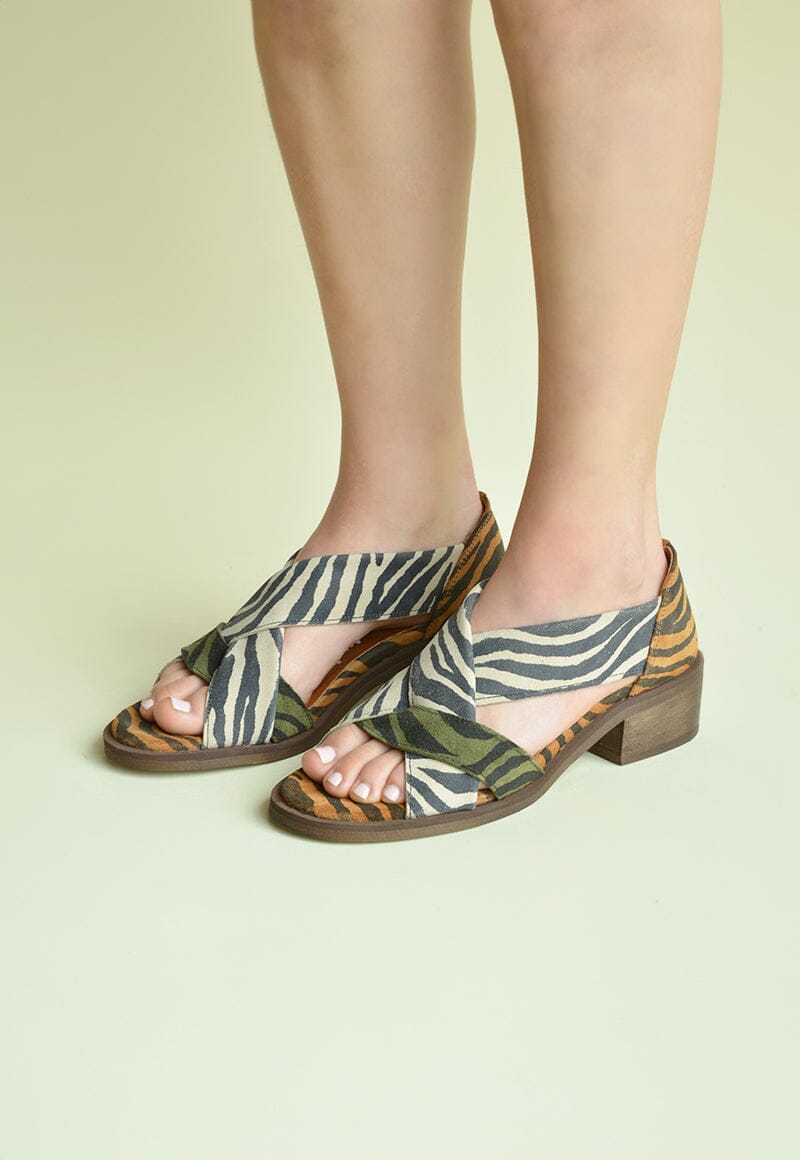 Sandalia Mujer / Tortolita Zebra SANDALIAS Giani Dafirenze 