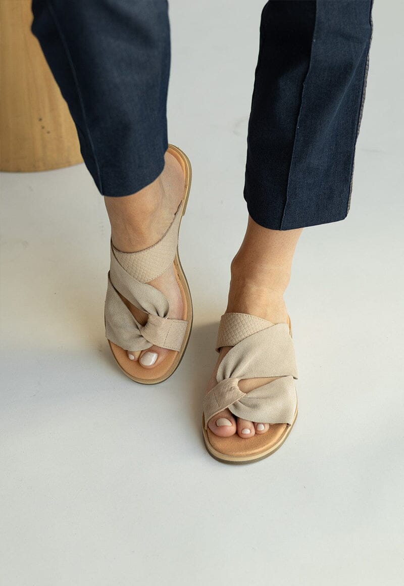 Sandalia Mujer / Turpial Beige SANDALIAS Giani Dafirenze 