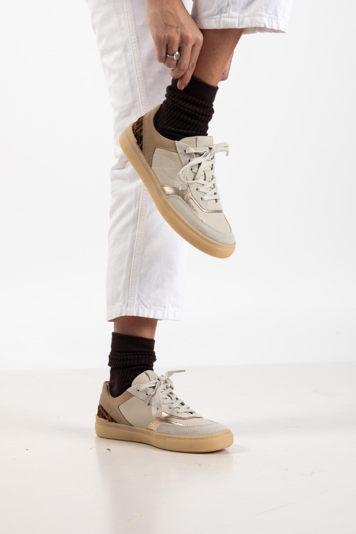 Zapatilla Mujer / Lavanda Blanca ZAPATILLAS Giani Dafirenze 