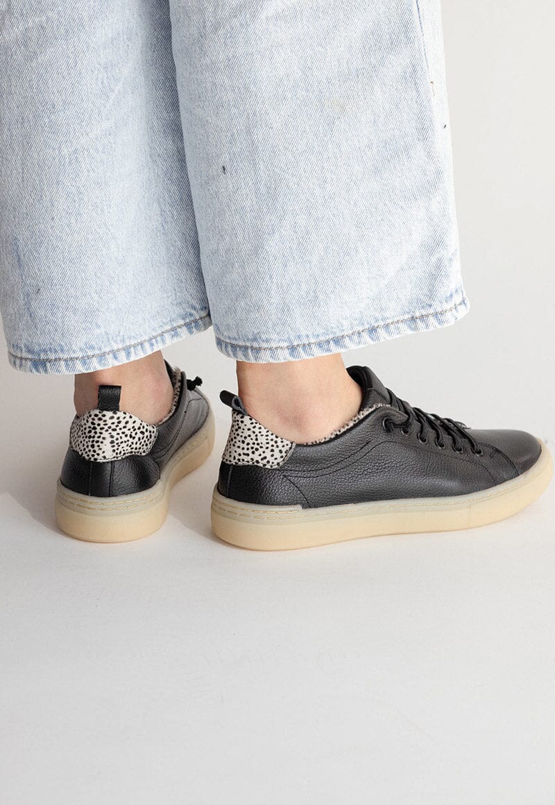 Zapatilla Mujer / Violeta Negro ZAPATILLAS Giani Dafirenze 