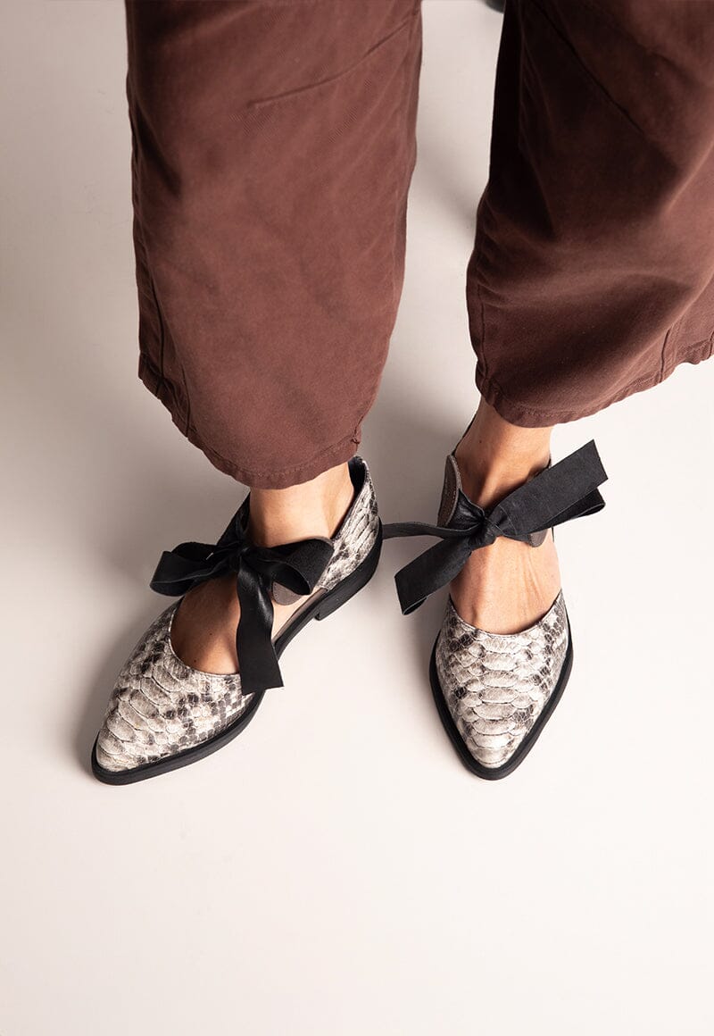 Zapato Mujer / Ruda Gris (pendiente ficha tecnica) ZAPATOS Giani Dafirenze 